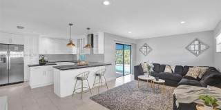 21332 NE 18th Pl Gallery 2