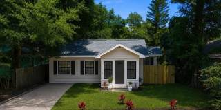 1175 HIGHLAND Court N Gallery 1