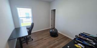 427 McGarry Drive Gallery 14