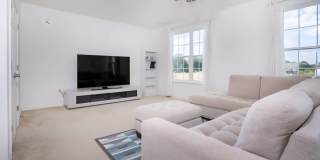 Spacious End-Unit Townhome for Rent in Meridian Crossing – 3BR, 4BA, 2-Car Garage. $3,095.00/month Gallery 6