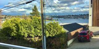 Gorgeous Queen Anne View Condo Gallery 4