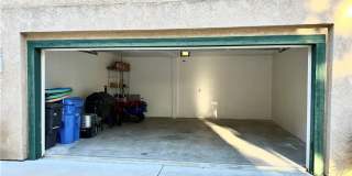 Remodeled, Upstairs 2BD / 1BA Condo Less Than 1/2 Mile From the Beach Gallery 25