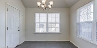 1608 48th Street Gallery 18