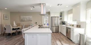 ** ROYAL HARBOR 2/2 REMODELED TOP TO BOTTON BEAUTY READY FOR SEASON ** BRING YOUR OWN BOAT ** GULF OF MEXICO ACCESS ** Gallery 20