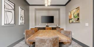 Riverhouse Gallery 29