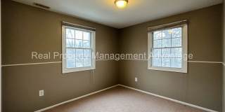 Cute Three-Bedroom with Large Deck! Gallery 18