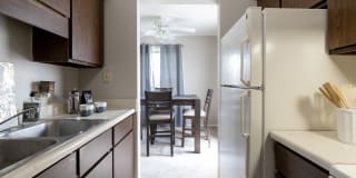 Williamsburg on The Lake Apartments of Mishawaka Gallery 2