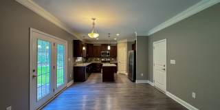 Beautiful 4 Bed 2.5 Bath Home in North Fayetteville Gallery 5