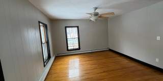 222 Chestnut St Gallery 12