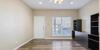 1907 South 17th Street Gallery 6