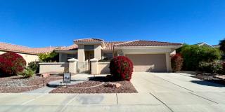 AVAILABLE NOW! 2 Bedroom 2 Bathroom + Den Home in the 55+ Community of Sun City! Gallery 1