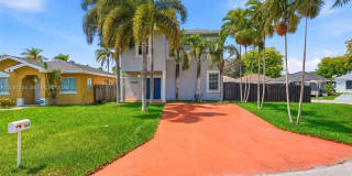 902 SW 8th Pl Gallery 1