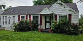Cute home on quiet street Gallery 1