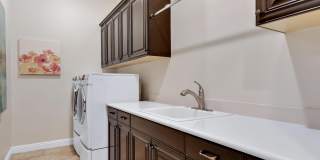 81600 Macbeth Street Gallery 25