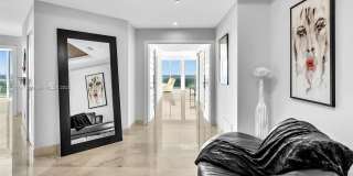 16500 Collins Ave Gallery 45