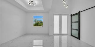 325 Paulcrest Avenue Gallery 17