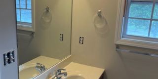 Spacious 2 Bed, 2.5 Bath Townhome in Peaceful Southwest Bloomington Gallery 10