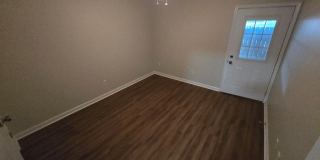 33 W Chadwick Gallery 10