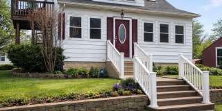 557 Strong Street Gallery 1