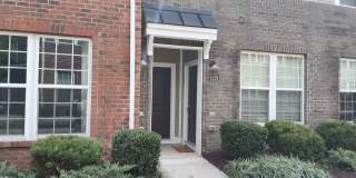 Modern 3 Bed 2.5 Bath Townhouse/Condo Near West End Henrico Gallery 1