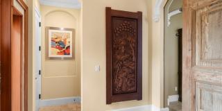 130 SE Bella Strano Gallery 51