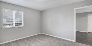 The Henley Apartment Homes Gallery 17