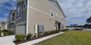 11253 MINNETTA Court Gallery 5