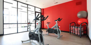 Station 250 Mundelein Gallery 31