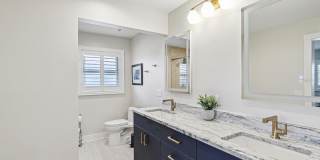 2044 MICHIGAN AVENUE NE Gallery 20