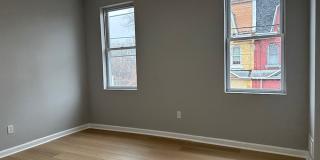 217 East Bringhurst Street Gallery 9
