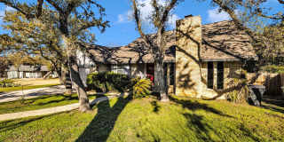 Beautiful home available in Castle Hills! Gallery 5