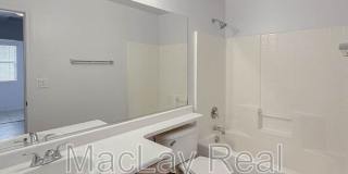 5216 W Albeniz Pl Gallery 17