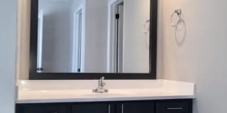 109 Peace St Gallery 7