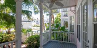 947 HEMINGWAY CIRCLE Gallery 59