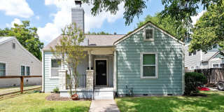 UT PRE-LEASE: 4 bed / 2 bath North Campus Home, Wood Floors, Spacious Rooms, Washer / Dryer, Backyard Gallery 1