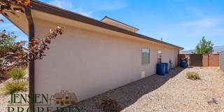 Spacious Home in Little Valley-Pets Negotiable Gallery 38