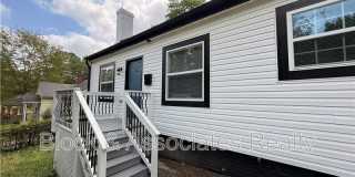122 Kensington Circle Gallery 1