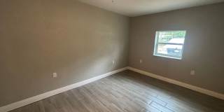 Newly renovated, WOW this will rent quick! Gallery 12