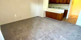 Studio Apartment on Las Vegas Strip - Close to all of the Excitement & More!! Gallery 77