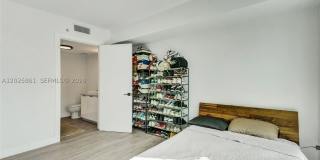 1881 79th St Cswy Gallery 23
