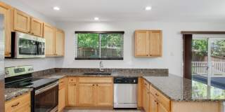 10373 RAVENSWOOD WAY Gallery 12