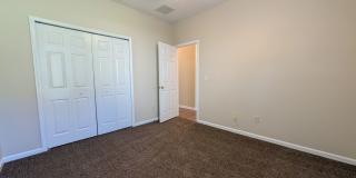 READY NOW!! Great 4 Bedroom, 2 Bath House with a HUGE yard - Near I-295 & Dunn with quick access to I-95, Baptist North Medical Campus and River City Marketplace Gallery 17