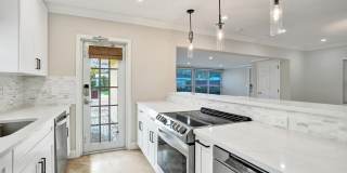 1145 NE 12th Avenue Gallery 11