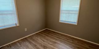 2527 Judson Street Gallery 7