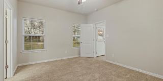 731 W Morton Street Gallery 6