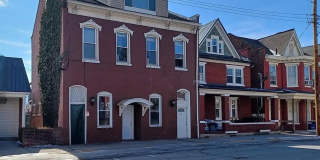 52 Chestnut St Gallery 1