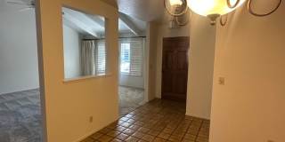Adorable 2 bedroom 2 bathroom with 1 car garage attached Gallery 10