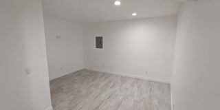 4163 1/2 Marian St Gallery 11