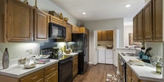 Golf Brook Apartments Gallery 4