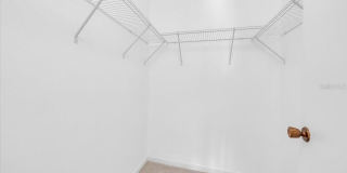 660 ISLAND Way Gallery 19